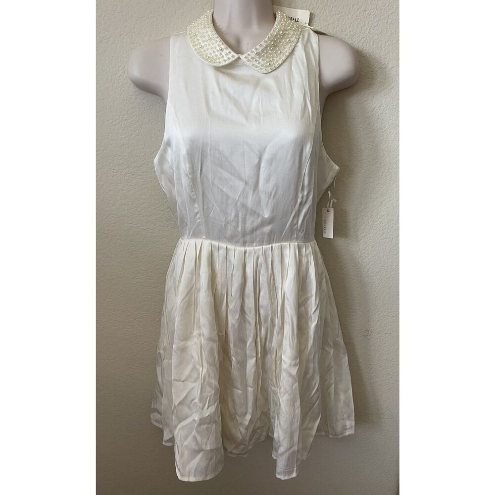 Forever 21 Ivory Pearls Peter Pan Collared Sleeveless Lined Women's Dress Size S